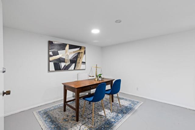 112 Galewood Circle, San Francisco CA: https://media.crmls.org/mediaz/c9bff54c-ddba-498a-af45-de15c733e88b.jpg
