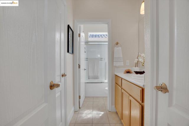 517 Marianna PL, Rio Vista CA: https://media.crmls.org/mediaz/c9c02fbc-d090-415d-8266-caf3c5f845c2.jpg