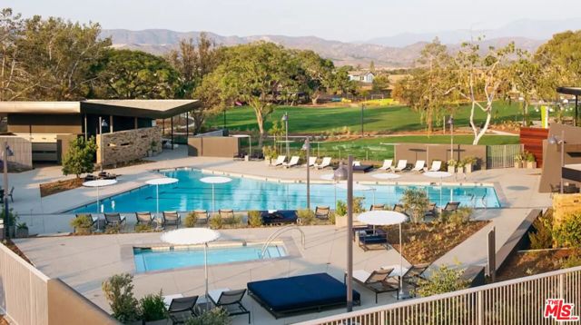 224 Follyhatch, Irvine CA: https://media.crmls.org/mediaz/c9c03dba-a0ed-434c-ac2e-d9fad6e47cb9.jpg