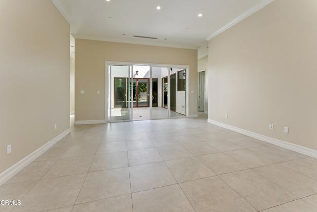 3143 E Sierra Madre Boulevard, Pasadena CA: https://media.crmls.org/mediaz/c9c05d24-ad40-4c3d-865f-9312ffa350d8.jpg