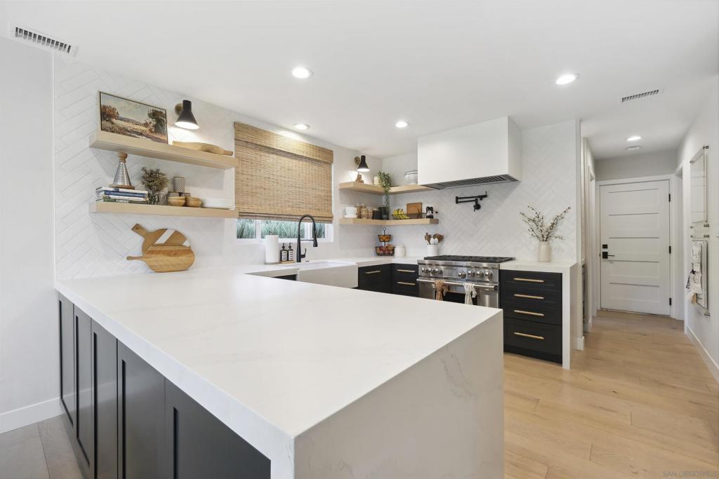 5615 Madra Ave - photo 11