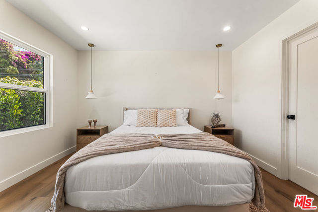 Drew Fenton | 266 Mabery Road Santa Monica CA | MLS: 7395913