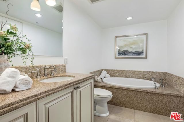 2 Bed Home for Sale in Los Angeles, California