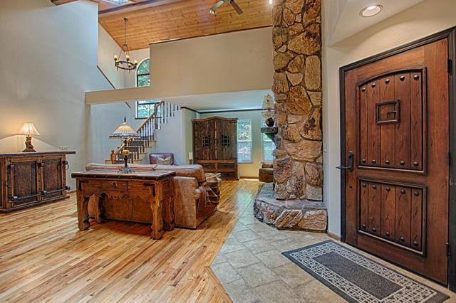 7030 Scotts Valley Drive, Scotts Valley CA: https://media.crmls.org/mediaz/c9c236cd-818f-4c15-97c8-96443902fcc2.jpg
