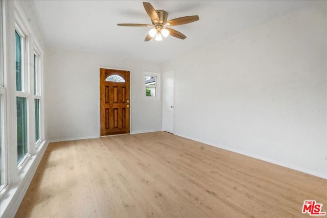 8151 Vista Del Rosa Street, Downey CA: https://media.crmls.org/mediaz/c9c40eee-6040-49a3-a271-a871b45b7fa7.jpg