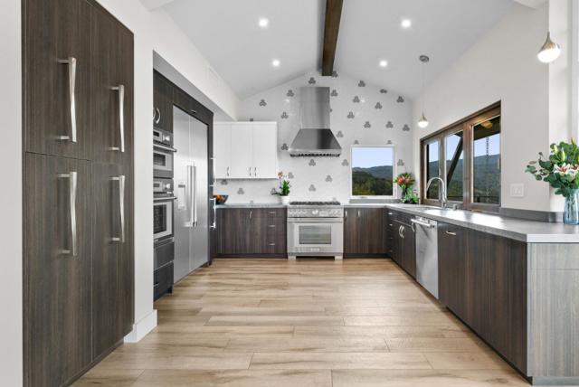 17808 Tourney Road, Los Gatos CA: https://media.crmls.org/mediaz/c9c45c45-961e-487e-bd54-8e6977ebcddf.jpg