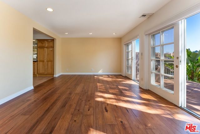 4605 Park Mirasol photo 7