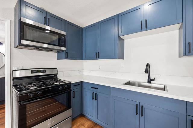 Image 28 of 76 For 51480 Avenida Obregon  B