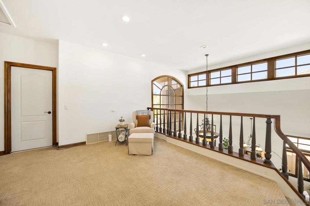 MLS #250041241SD image #27