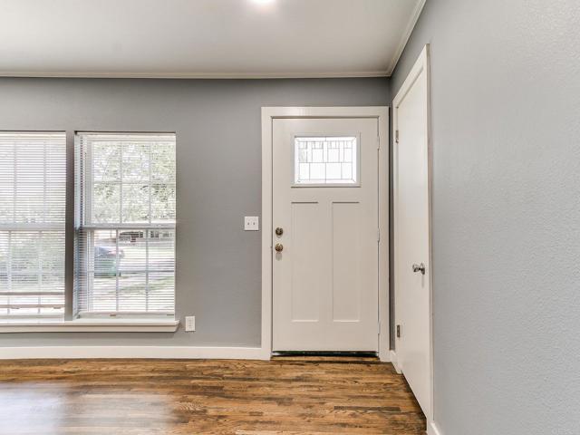 Detail Gallery Image 11 of 42 For 550 E 54th St, –,  CA 74126 - 4 Beds | 1 Baths