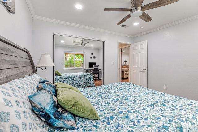 502 Cartagena Ln, San Ramon CA: https://media.crmls.org/mediaz/c9c8a997-d0f6-4f54-b547-feccf8974943.jpg