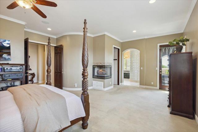 2710 Summerland Road,  CA: https://media.crmls.org/mediaz/c9c8e75e-238f-41ce-a29b-a1ad325c3a28.jpg