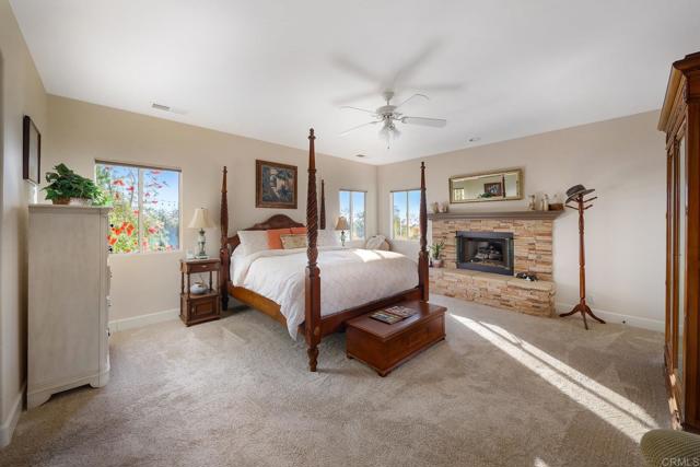 Detail Gallery Image 13 of 58 For 30837 Palomar Vista Dr, Valley Center,  CA 92082 - 4 Beds | 3 Baths