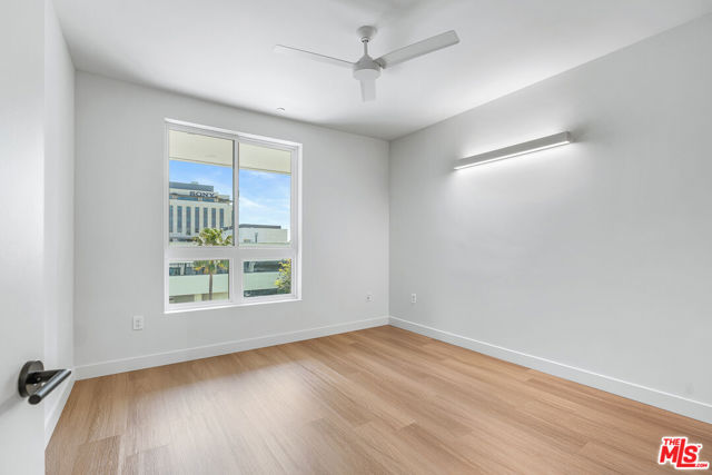 10601 Washington Boulevard, Culver City CA: https://media.crmls.org/mediaz/c9c96273-5bb7-42e4-a009-97161dbc579d.jpg