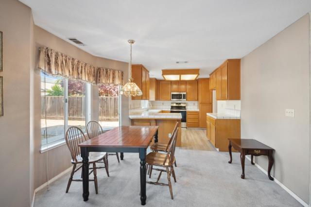 1622 Fir Drive, Los Banos CA: https://media.crmls.org/mediaz/c9c9a112-bb04-4c53-9ae8-fdfcd212edaf.jpg