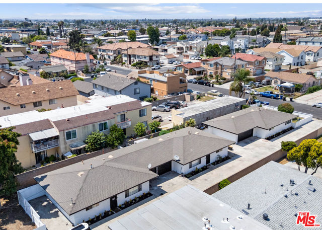 7232 Wyoming Street, Westminster CA: https://media.crmls.org/mediaz/c9cb8ffc-2892-4fc5-9519-f469e3055ce4.jpg