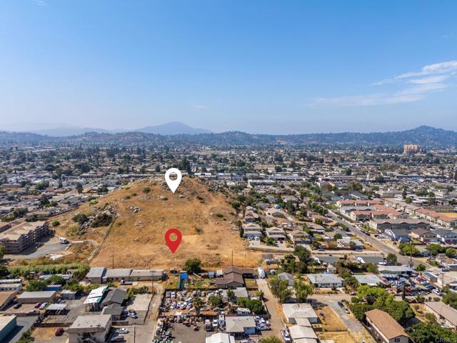1161 N Anza Street, El Cajon CA: https://media.crmls.org/mediaz/c9cd6171-2806-44de-98d2-324c17997ffe.jpg