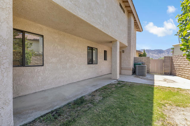 78748 Via Sonata, La Quinta CA: https://media.crmls.org/mediaz/c9cec17a-54bb-4040-83b5-0c55aac18dee.jpg