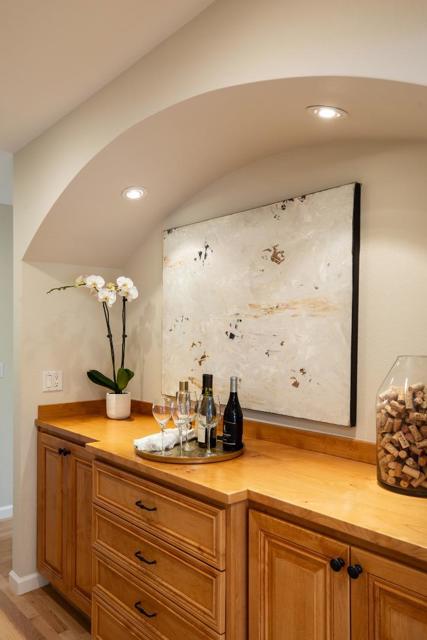 867 Campbell Avenue, Los Altos CA: https://media.crmls.org/mediaz/c9cee598-e591-4499-b1c4-c1545b927b86.jpg
