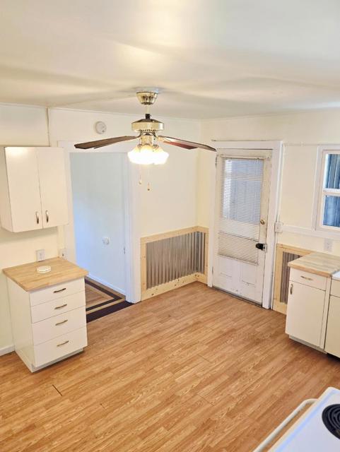 129 Broadway, Jackson CA: https://media.crmls.org/mediaz/c9cf77f3-ba83-4439-bed0-d11aa8532bc5.jpg