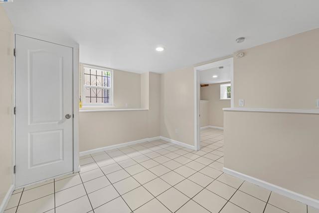 931 E 23Rd St, Oakland CA: https://media.crmls.org/mediaz/c9d062d3-1391-47a9-a98d-9ad0edf475a5.jpg
