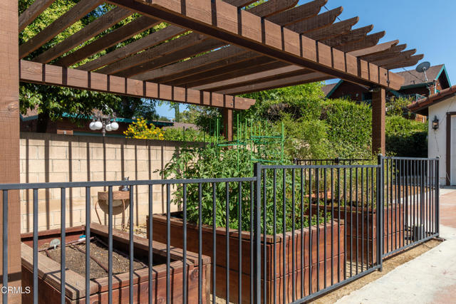 Detail Gallery Image 28 of 38 For 7944 Day St, Sunland,  CA 91040 - 3 Beds | 2 Baths