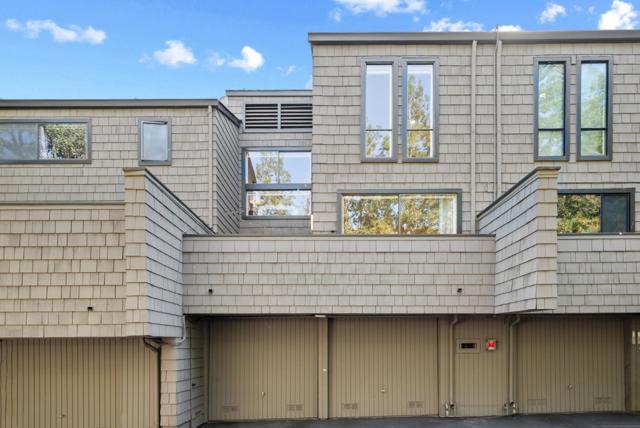 2146 Sand Hill Road, Menlo Park CA: https://media.crmls.org/mediaz/c9d2c09c-d924-49a4-b54b-488468e26fc3.jpg