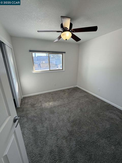 105 Via Cabrera Ln, Martinez CA: https://media.crmls.org/mediaz/c9d33573-432f-4eb1-9bff-8c314bf042aa.jpg