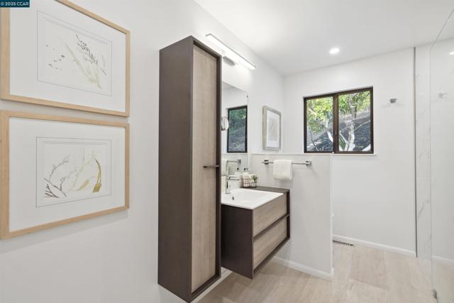 4104 El Nido Ranch Rd, Lafayette CA: https://media.crmls.org/mediaz/c9d36f26-6d6b-47a3-8bff-bbf6be8ff848.jpg
