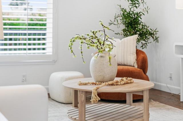 439 Yellowstone Drive, South San Francisco CA: https://media.crmls.org/mediaz/c9d4f83c-2147-4c43-a0c9-b18425f1f15f.jpg