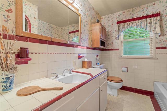 1162 Crescent Drive, San Jose CA: https://media.crmls.org/mediaz/c9d5af9c-d9d4-492c-9118-92c558e7037f.jpg