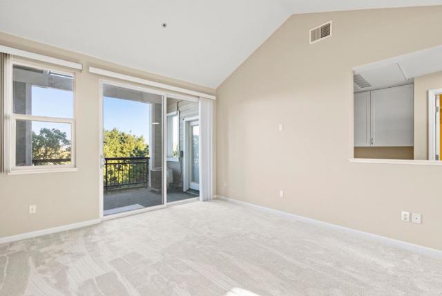 1982 W Bayshore Road, East Palo Alto CA: https://media.crmls.org/mediaz/c9d5e6d2-04be-4118-bce2-87157a25f8dc.jpg
