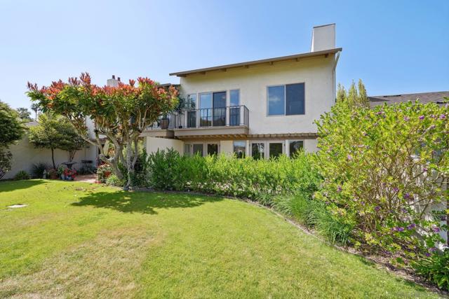 211 Via Osuna, Rancho Santa Fe CA: https://media.crmls.org/mediaz/c9d5eb6d-6d57-4ab8-a3a3-cb68a8ba8cd5.jpg