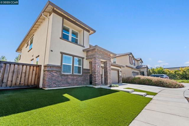 158 Wooley Creek Way, Brentwood CA: https://media.crmls.org/mediaz/c9d729a2-fed4-4ae7-aca3-ada14f2c1d7d.jpg