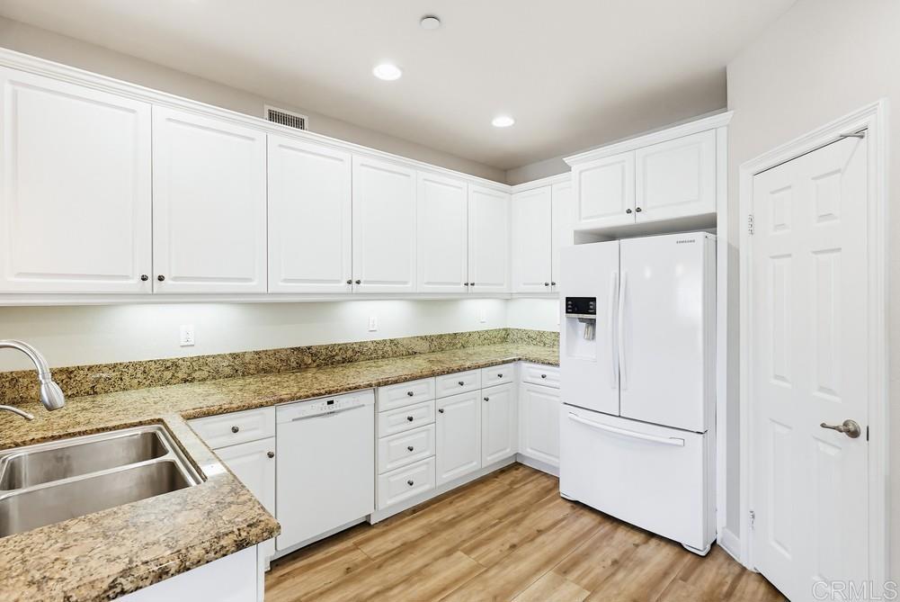2669 Piantino Circle - photo 9