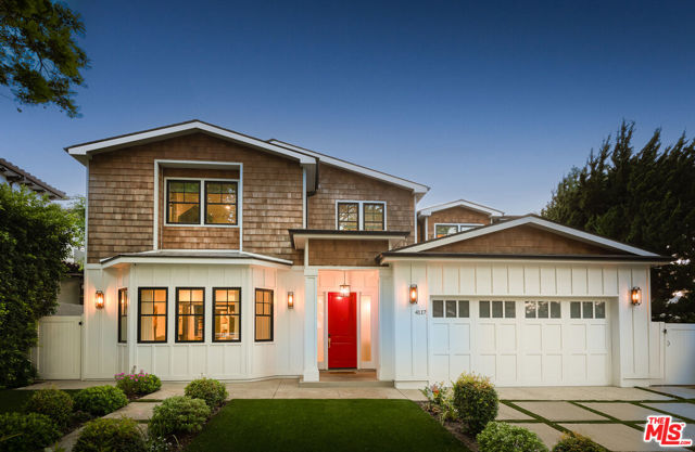 4117 Dixie Canyon Avenue, Sherman Oaks CA: https://media.crmls.org/mediaz/c9d8ef0e-3f30-430b-b977-5bff810baa11.jpg