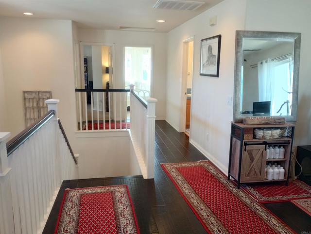 Detail Gallery Image 26 of 54 For 5544 Mill Creek Rd, San Diego,  CA 92130 - 4 Beds | 3 Baths