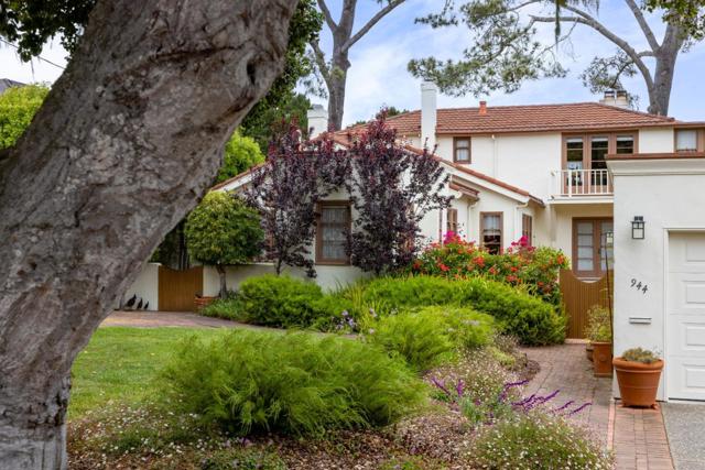 944 Bayview Avenue, Pacific Grove CA: https://media.crmls.org/mediaz/c9d9feb1-88bc-4aea-b7b8-3e37f89bc806.jpg