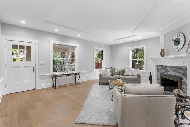 14275 Saratoga Avenue, Saratoga CA: https://media.crmls.org/mediaz/c9dadce3-d32c-4116-9976-efcf705d27dd.jpg