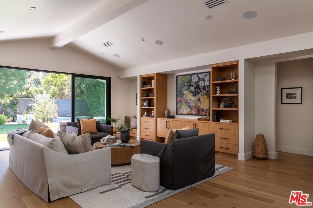 MLS #26985449 image #1