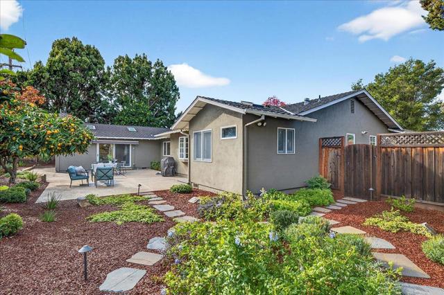 12058 CANDY Lane, Saratoga CA: https://media.crmls.org/mediaz/c9dc52ce-31db-4ad2-8352-af0c929e27d9.jpg