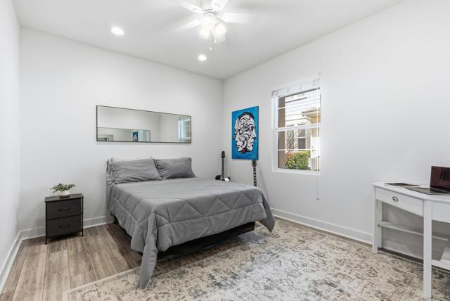 Detail Gallery Image 8 of 37 For 4367 Pacifica Way #2,  Oceanside,  CA 92056 - 3 Beds | 3/1 Baths