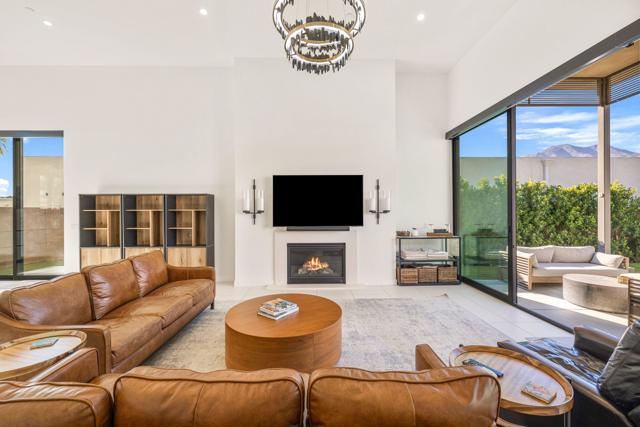 57601 Santo Thomas, La Quinta CA: https://media.crmls.org/mediaz/c9ddadcd-4b53-430f-bf39-e198df1c4ad5.jpg