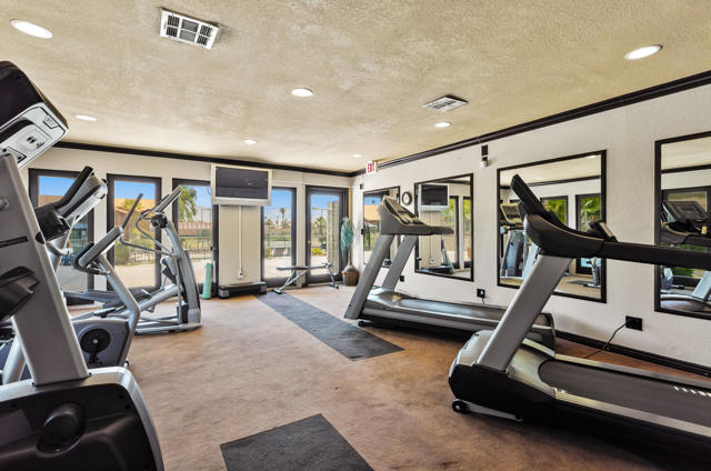 78650 Avenue 42, Bermuda Dunes CA: https://media.crmls.org/mediaz/c9e01692-4802-4dad-89e1-be9c9633bbd8.jpg
