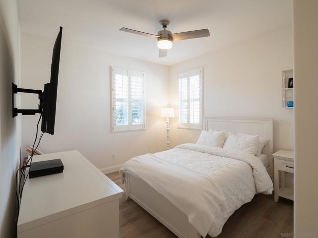 1904 Avenida Senecio, Chula Vista CA: https://media.crmls.org/mediaz/c9e09a00-cfd4-454b-85f9-79cd92dd27e3.jpg