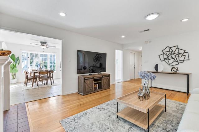 618 Azule Avenue, San Jose CA: https://media.crmls.org/mediaz/c9e0cd35-868f-4220-9825-51f69b963b4e.jpg