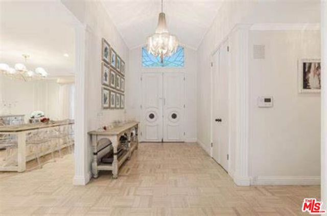 Drew Fenton | 936 Chantilly Road Los Angeles CA | MLS: 7576053