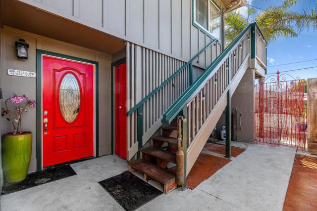 716 Seacliff Drive, Aptos CA: https://media.crmls.org/mediaz/c9e19258-e4b4-42c3-8b06-5c1aea78d072.jpg