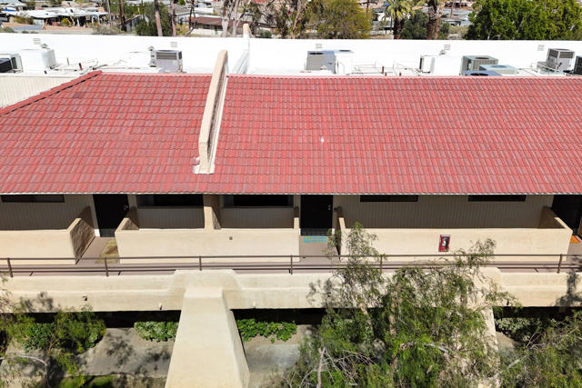 675 N Los Felices W Circle, Palm Springs CA: https://media.crmls.org/mediaz/c9e1d00e-8357-42fe-a651-caa3b81312b4.jpg
