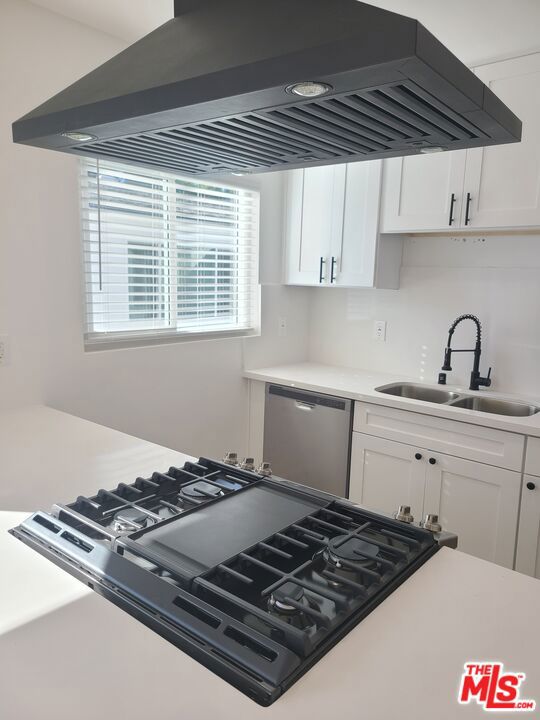 465 S Le Doux Road, Los Angeles CA: https://media.crmls.org/mediaz/c9e21a2b-1a1a-404f-8daa-c61b3e9e8652.jpg